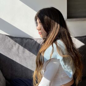 כרית כובד וחימום עוטפת ומרגיעה לכתפיים