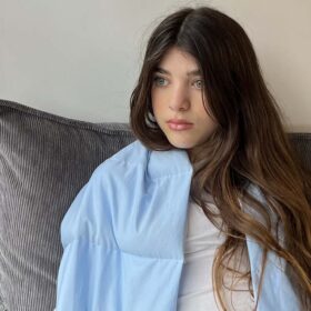 שמיכת כובד לכתפיים