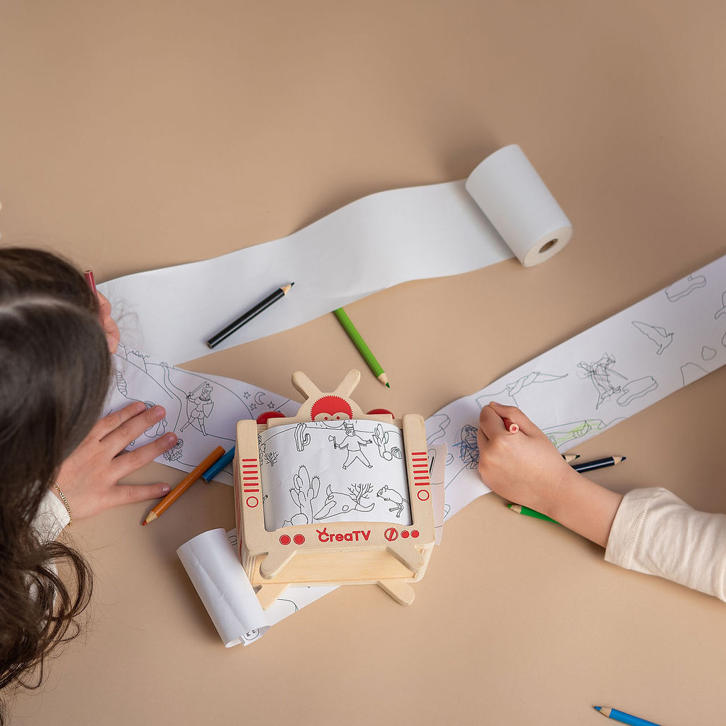 קריאייטיבי – ערכת ציור שהופכת סיפור מצוייר לסרט